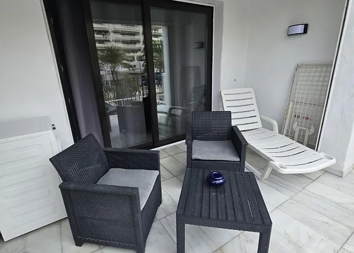 Puerto Banus, 2 Rooms, Pool And Private Parking.