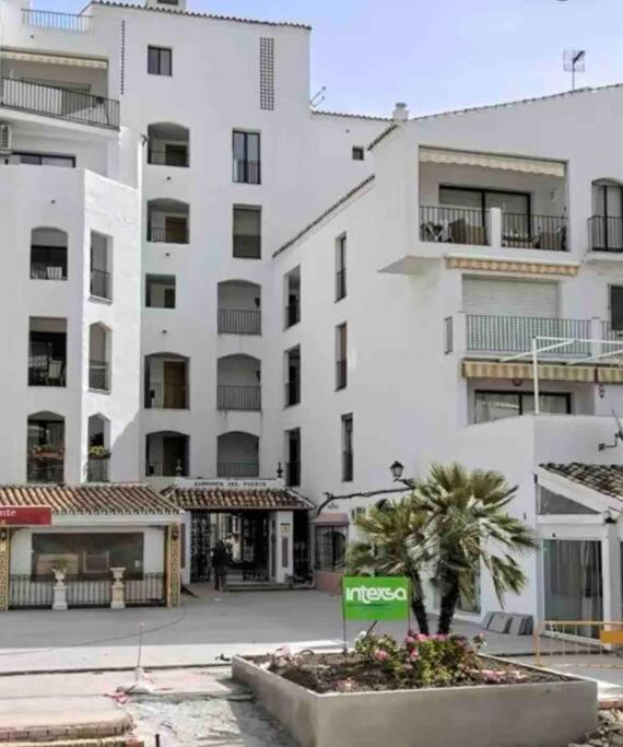 Puerto Banus, 2 Rooms, Pool And Private Parking. *