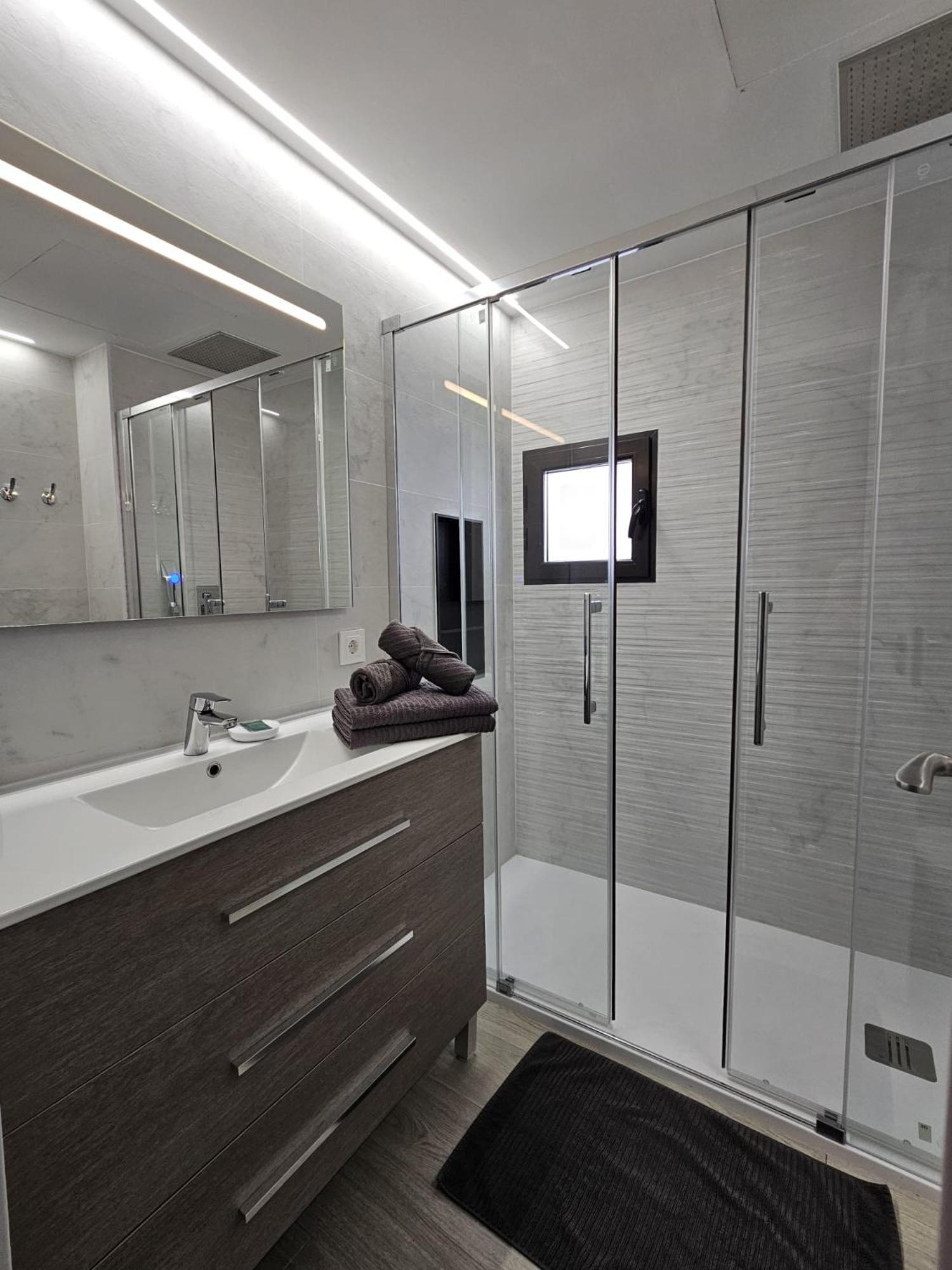 Apartment Puerto Banus, 2 Rooms, Pool And Private Parking. *